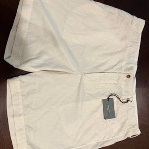 *NEW* Boglioli Shorts, Size 54, perfect condition, never used
